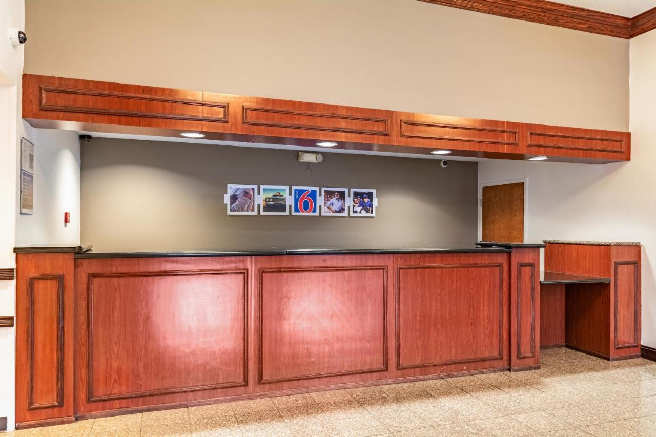 Hotel 6 Walton, Ky - Richwood - Cincinnati Airport South Walton