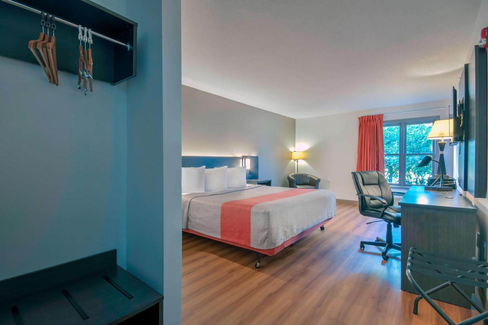Hotel 6 Walton, Ky - Richwood - Cincinnati Airport South Walton